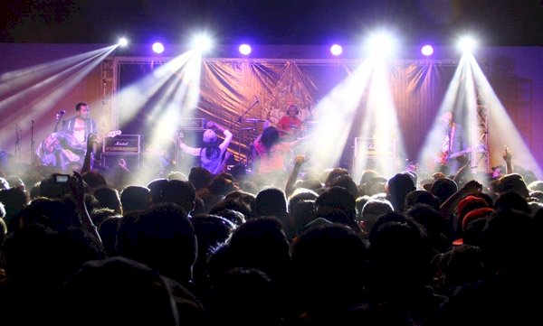 Manfaat Nonton Konser Musik Mulai Dari Hilangkan Stress Hingga Meningkatkan Kebahagiaan